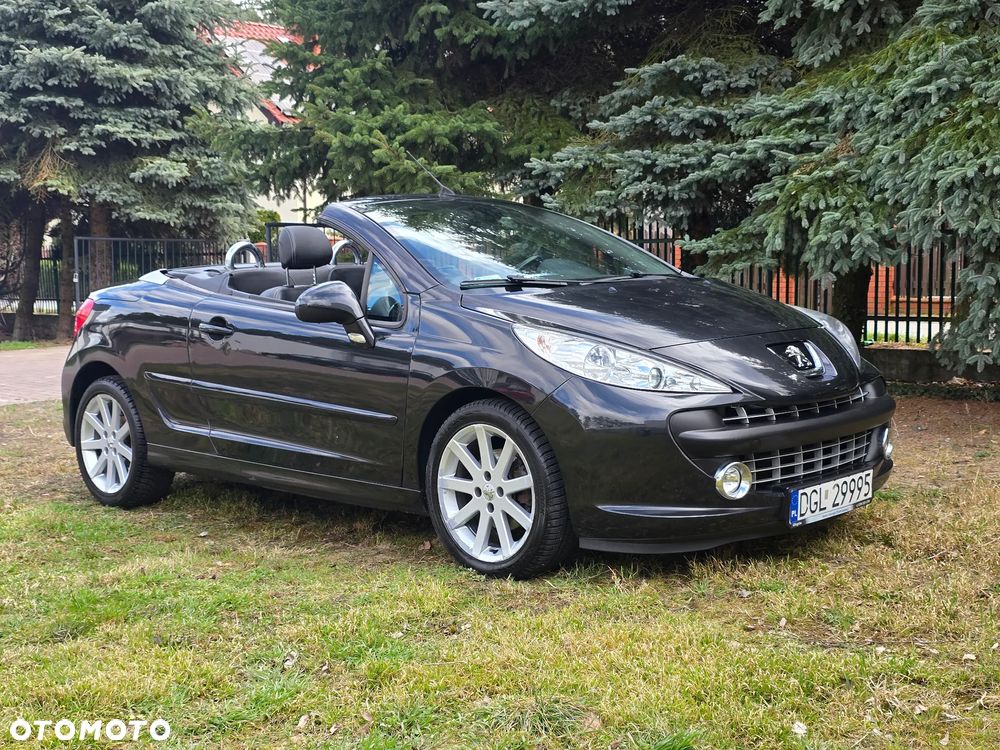 Peugeot 207 CC - 10