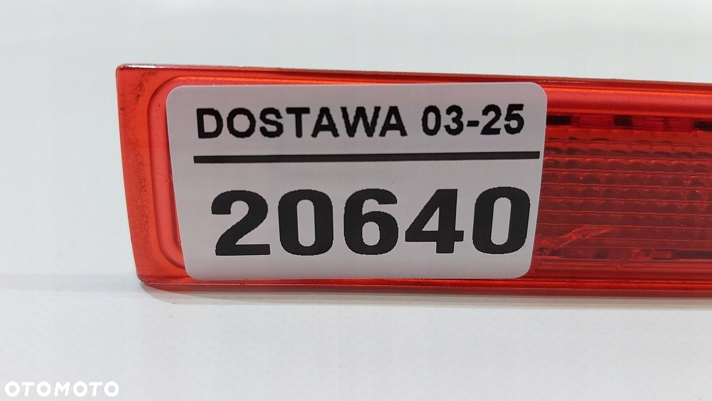 DODATKOWE ŚWIATŁO STOP LEWY TYŁ VW TRANSPORTER T5 LIFT T6 7E0945097E - 4
