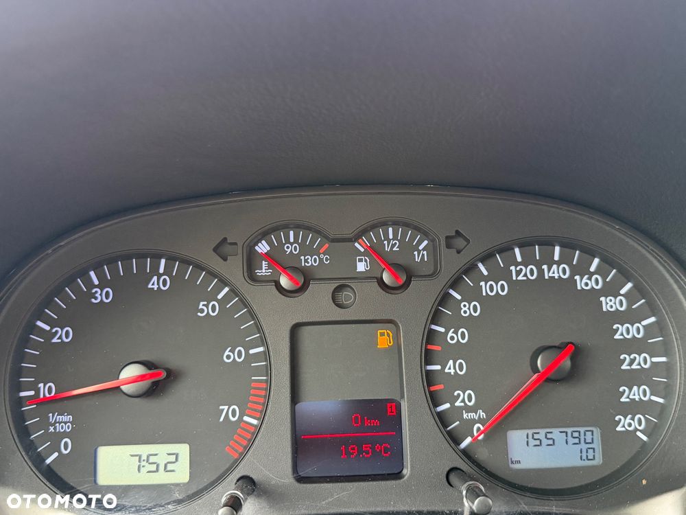 Volkswagen Golf - 31