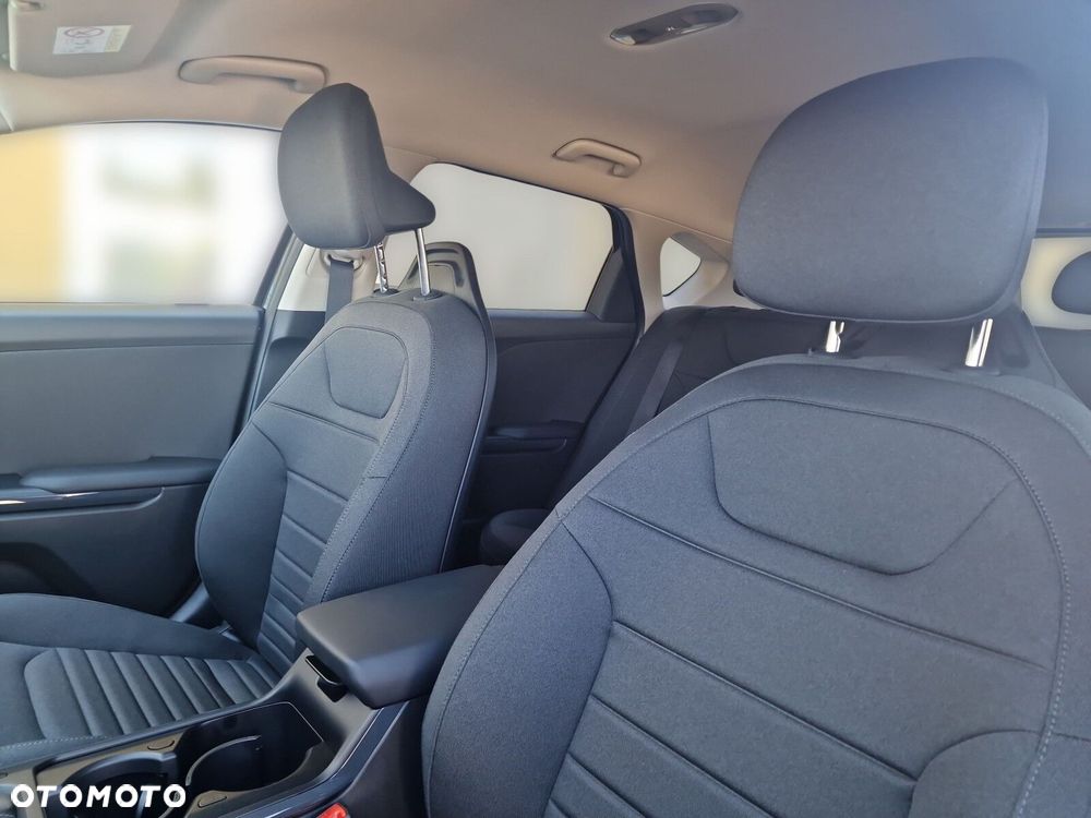 Kia K4 1.6 T-GDI M - 12