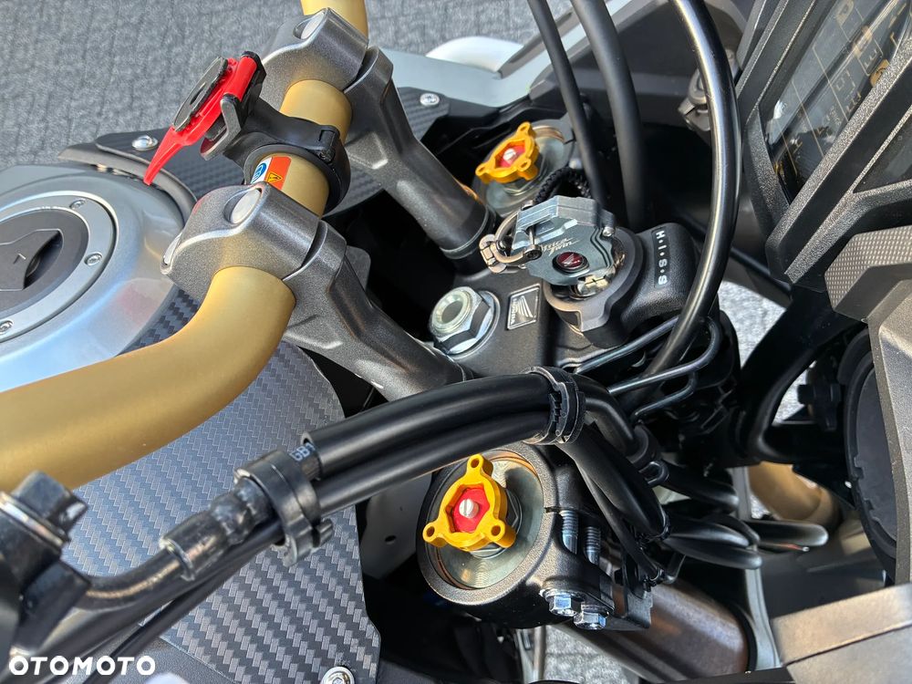 Honda CRF - 16