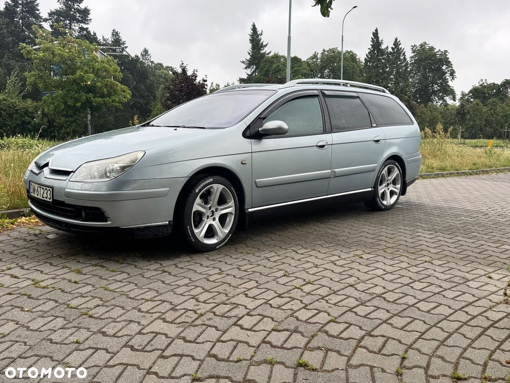 Citroën C5 HDi 135 FAP Exclusive - 16