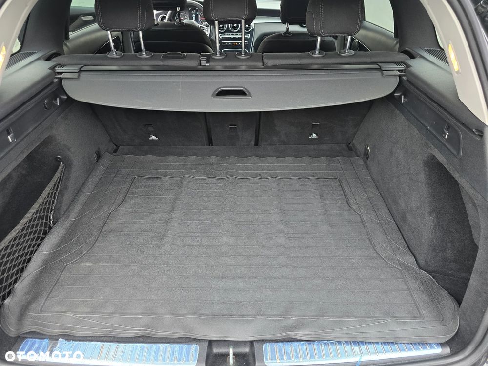 Mercedes-Benz GLC 200 d 4-Matic - 24