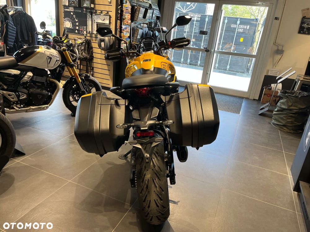 Triumph Tiger - 8