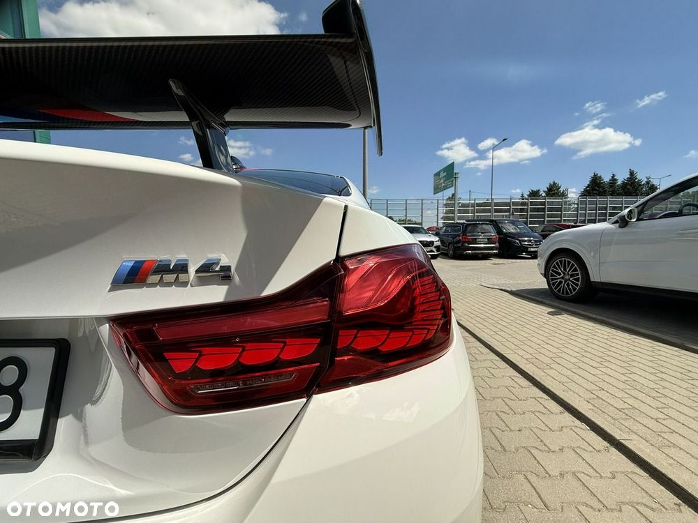 BMW M4 - 18