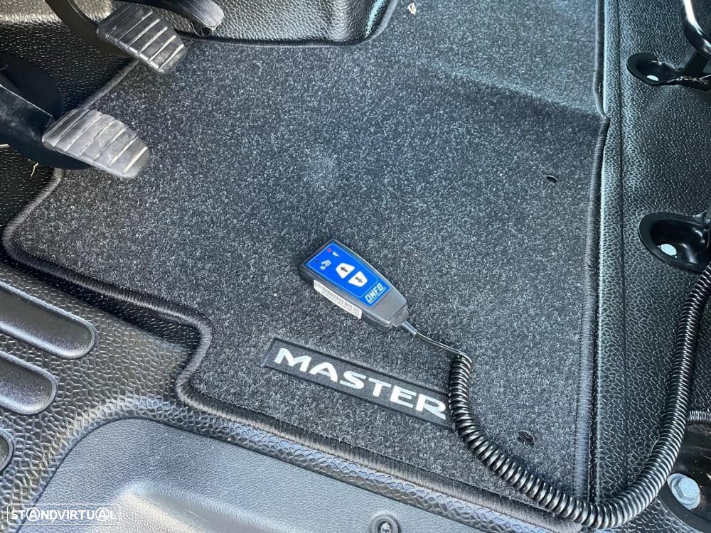 Renault Master MASTER III 2.3 DCI 165 RWD (163CV) - 14