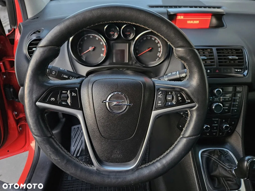 Opel Meriva - 13