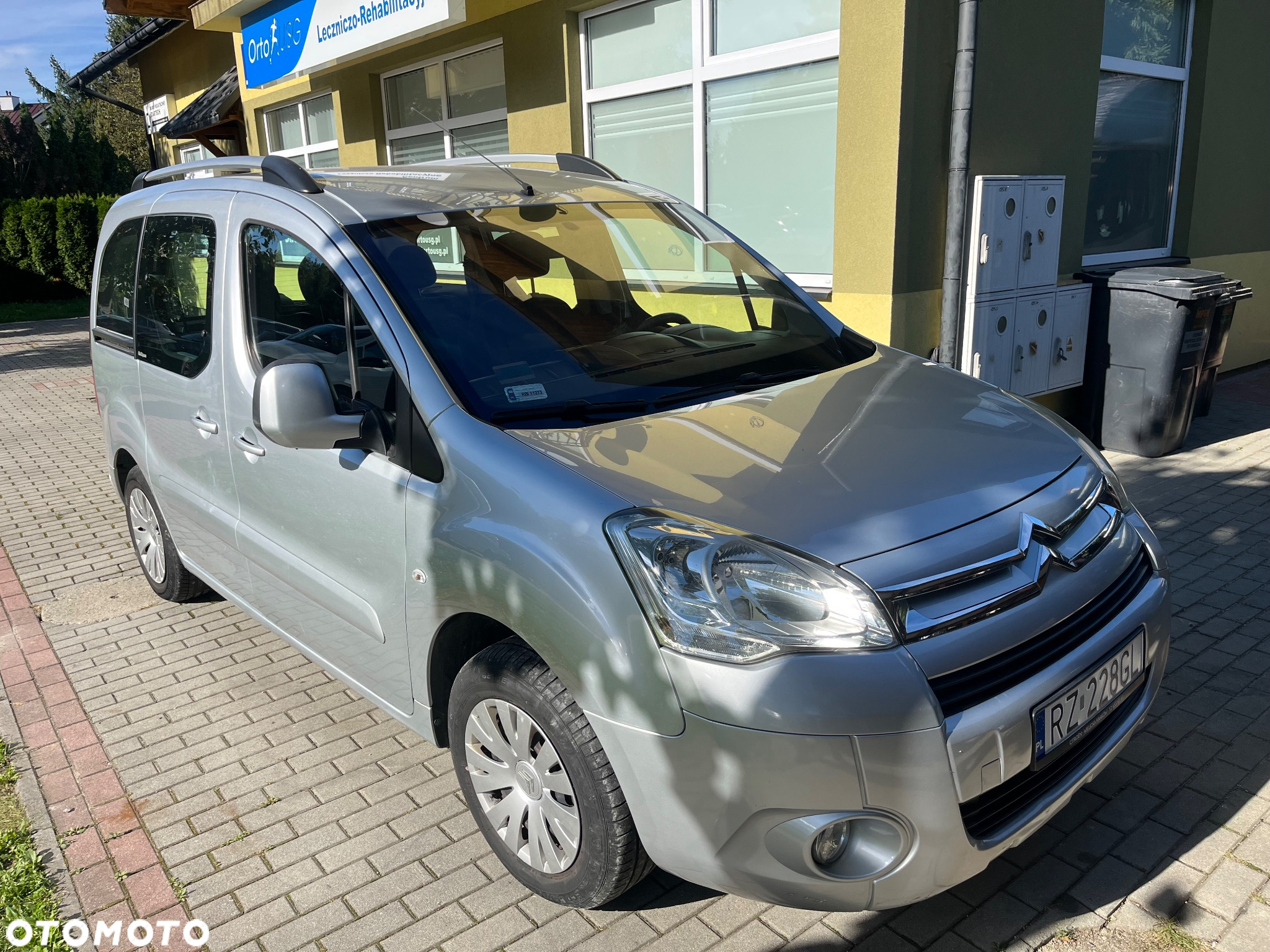Citroën Berlingo II 1.6 HDi Multispace - 4