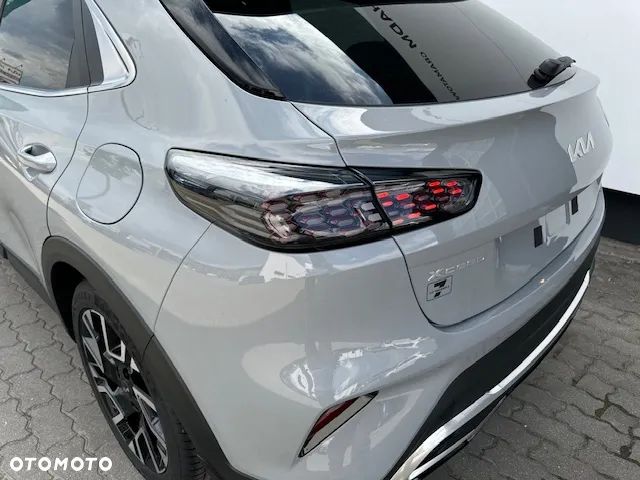 Kia XCeed 1.6 T-GDI Tribute DCT - 5