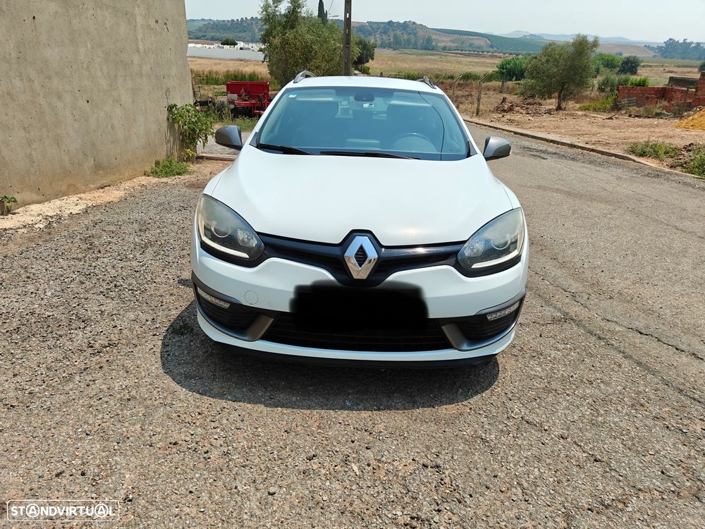 Renault Mégane Sport Tourer ST Line - 4
