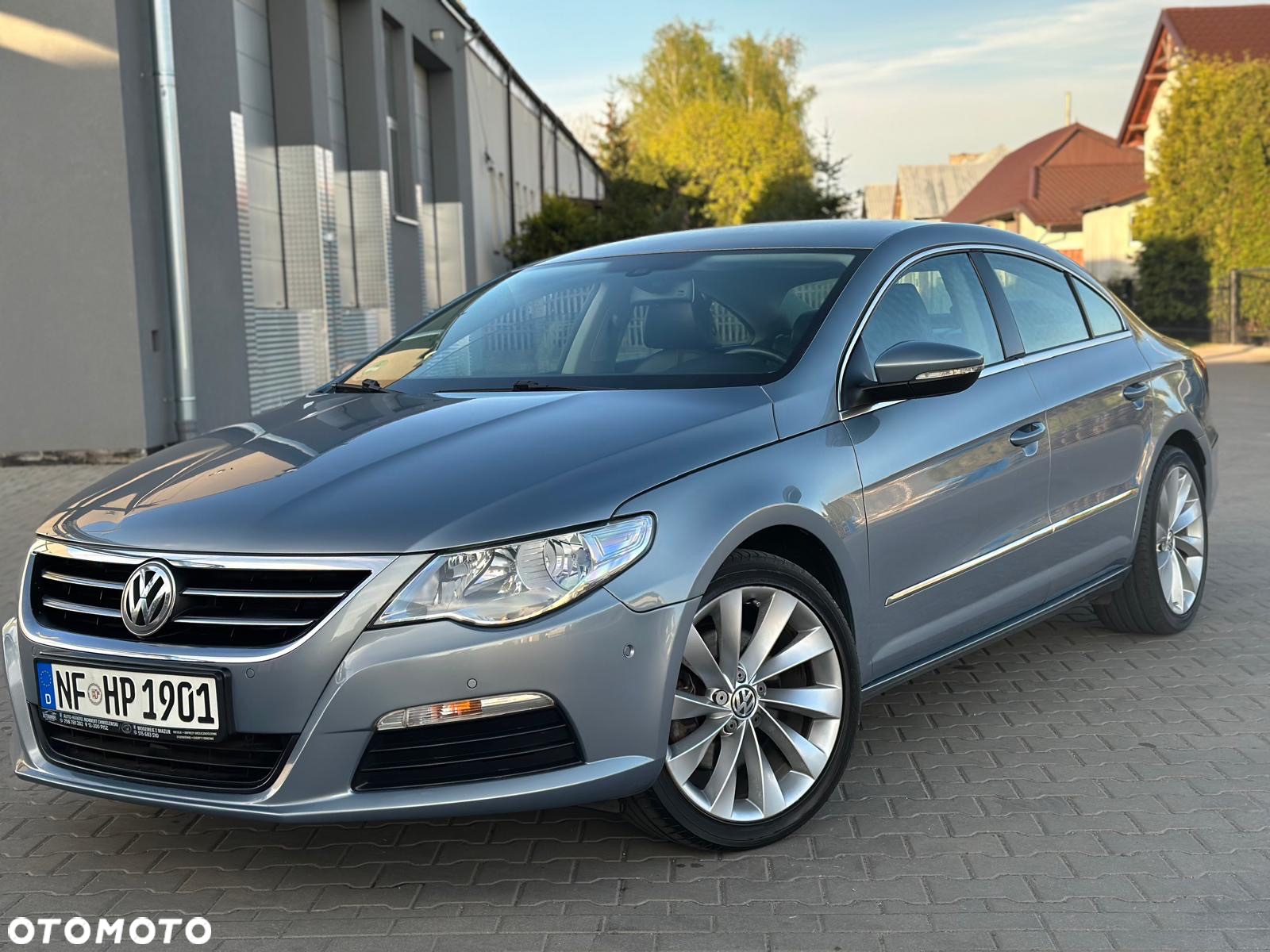 Volkswagen Passat CC - 17