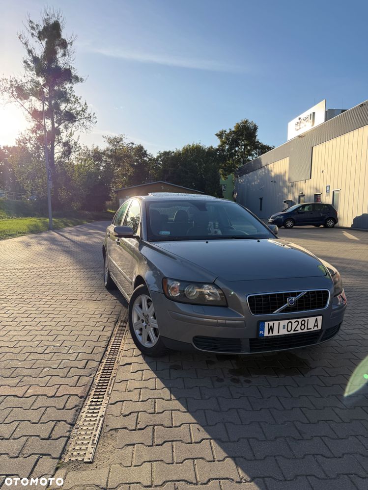 Volvo S40 - 1