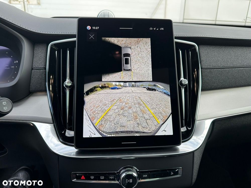 Volvo XC 90 - 21