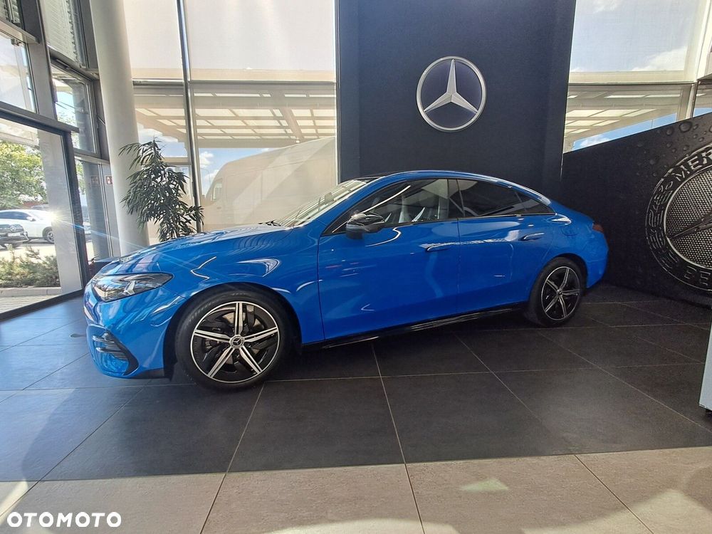 Mercedes-Benz CLA - 10