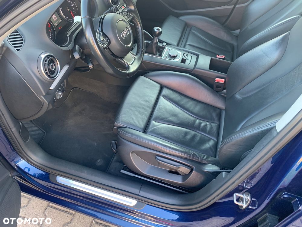 Audi A3 Sportback 2.0 TDI quattro sport - 19