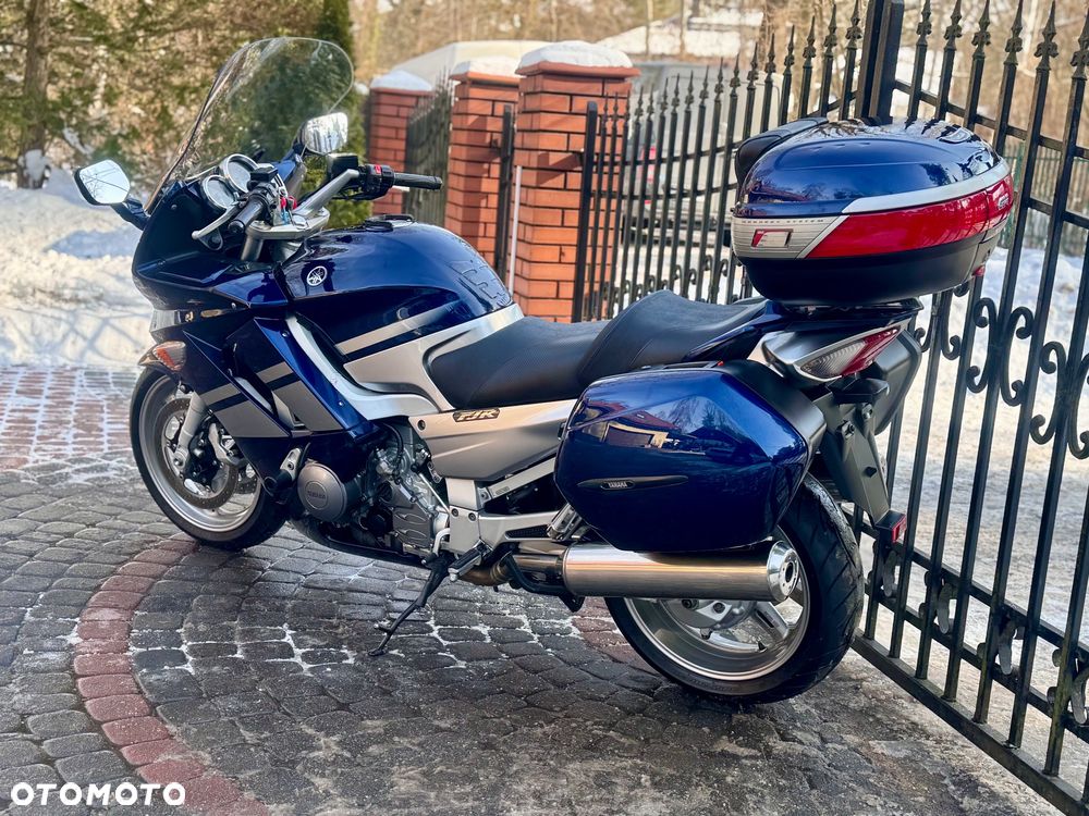 Yamaha FJR - 8
