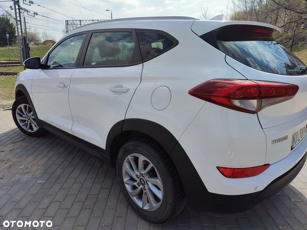 Hyundai Tucson - 8