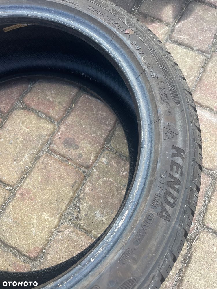 Lenda Kentica 4S 225/45/17 - 3