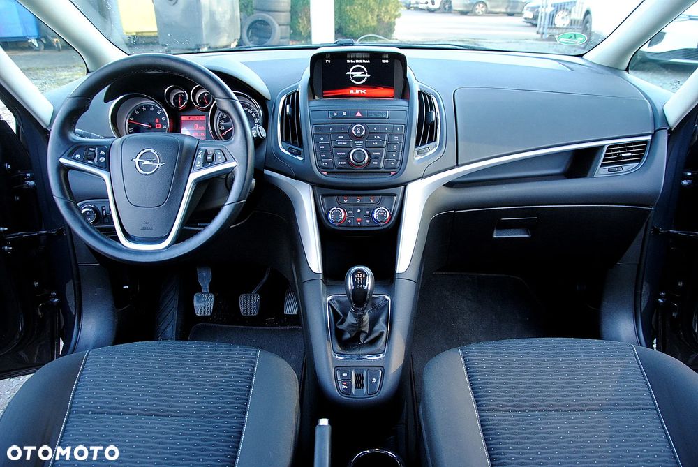 Opel Zafira Tourer 1.4 Turbo Business Innovation - 11