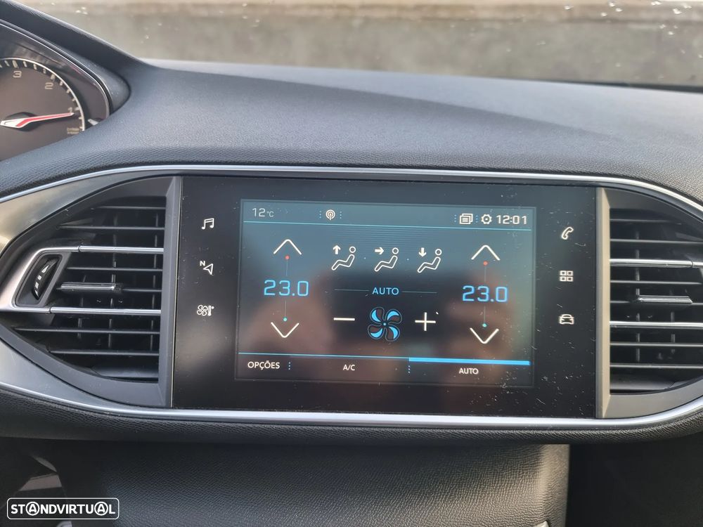 Peugeot 308 SW BlueHDi 130 Stop & Start Allure Pack - 14