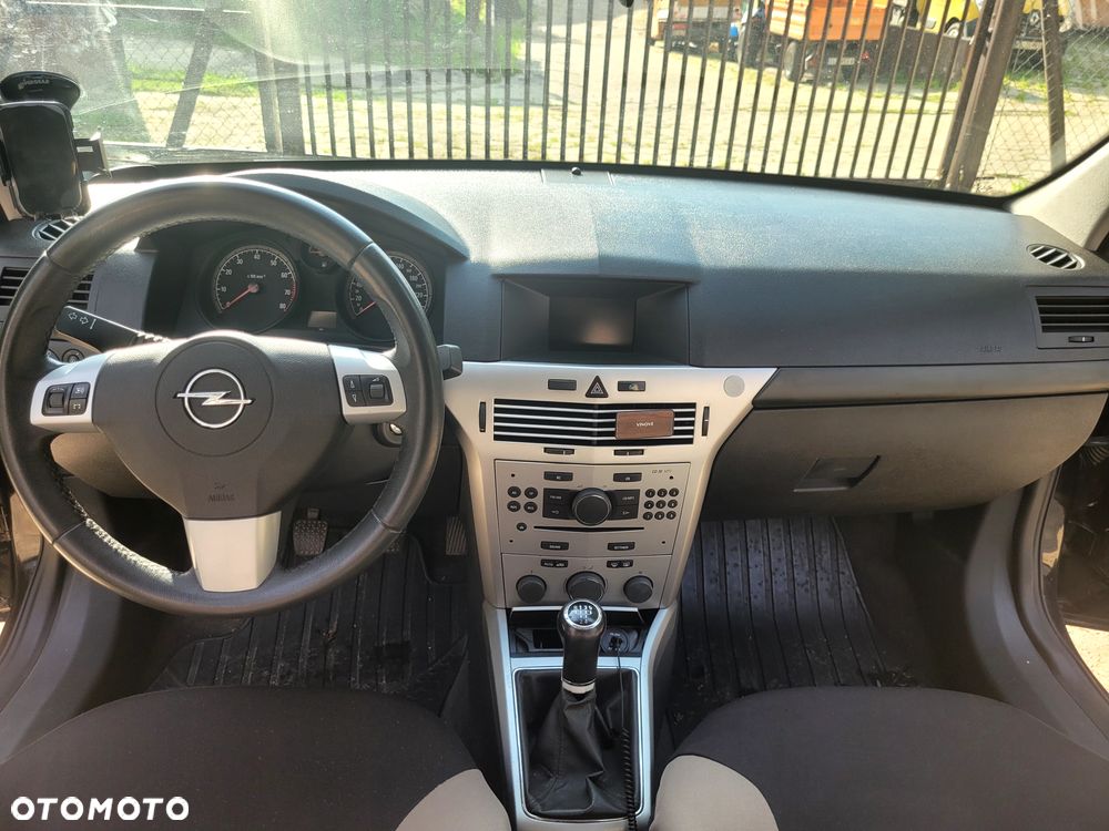 Opel Astra 1.4 - 5
