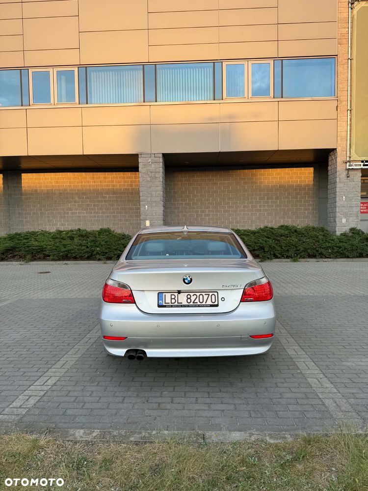 BMW Seria 5 525i - 5