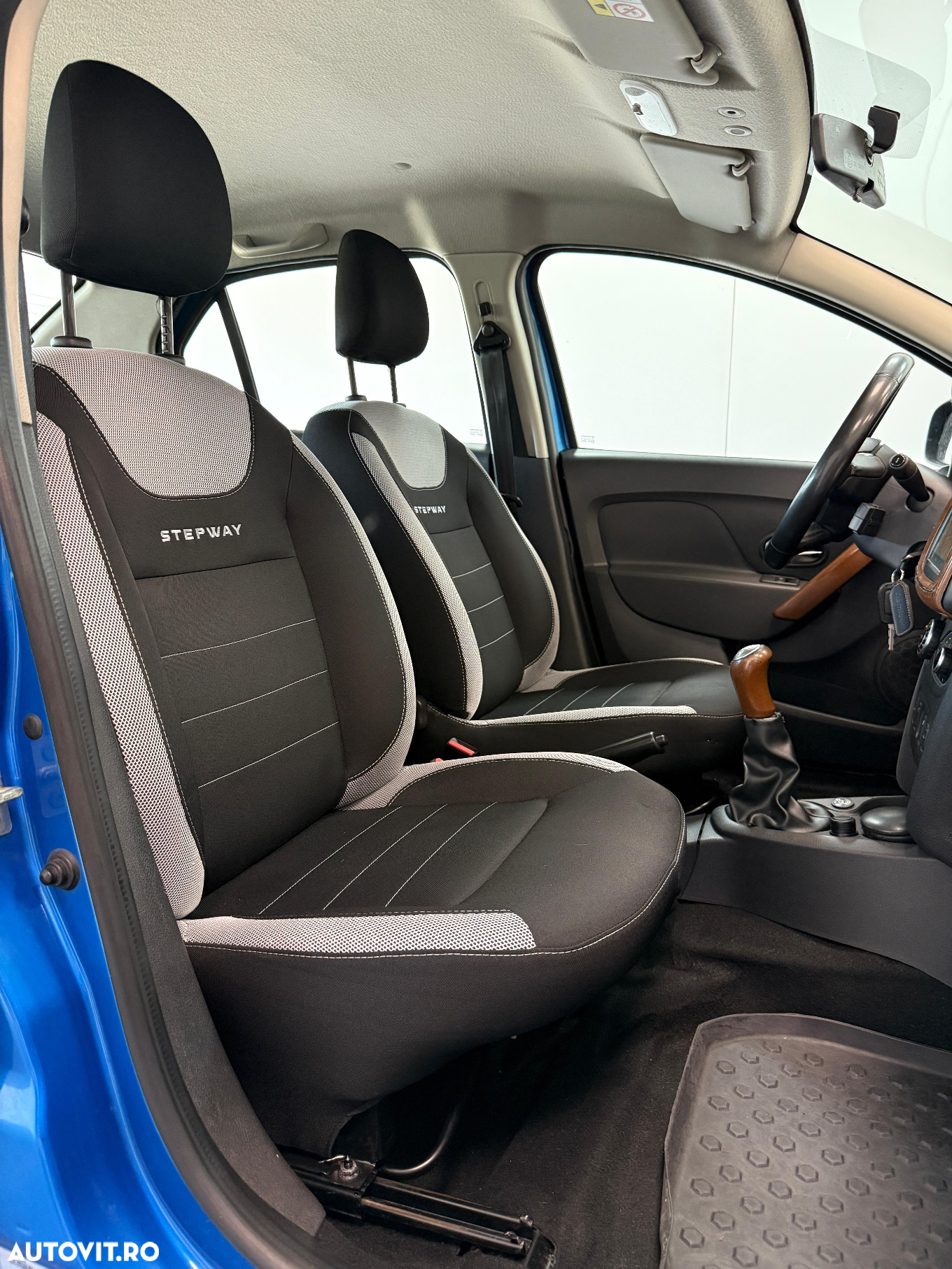 Dacia Logan Stepway TCe 100 GPL - 14