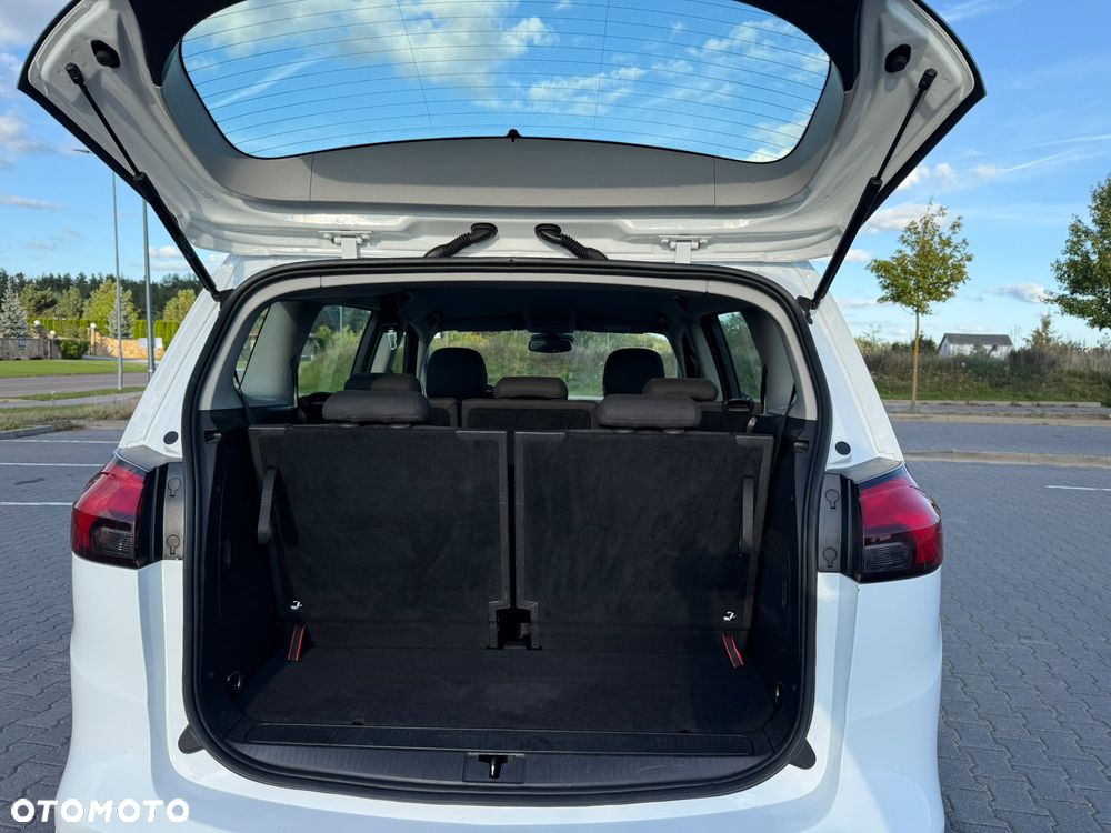 Opel Zafira - 17