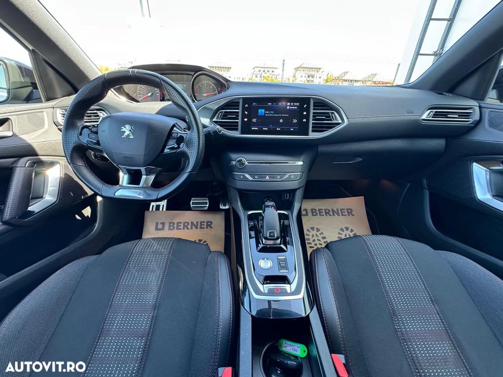 Peugeot 308 SW 1.5L BlueHDI EAT8 GT - 29