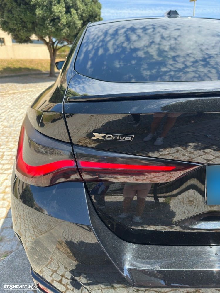 BMW M440 i xDrive Pack 50 anos M - 8