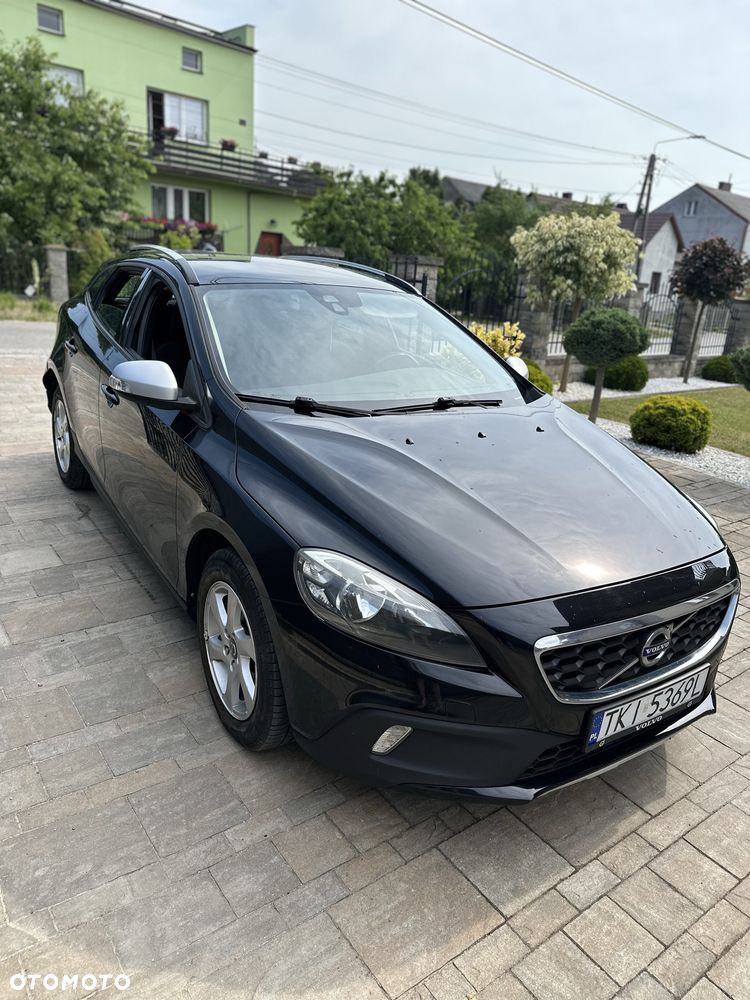 Volvo V40 Cross Country - 3