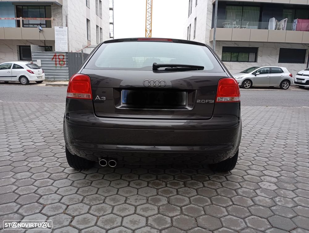 Audi A3 2.0 FSI Sport - 3