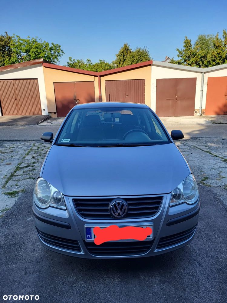 Volkswagen Polo - 1