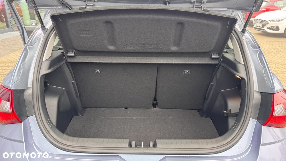 Hyundai i20 1.2 Modern - 13