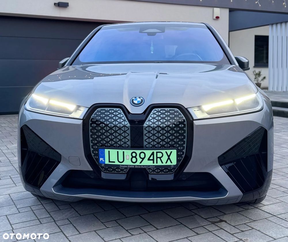 BMW iX xDrive40 76.6kWh - 1