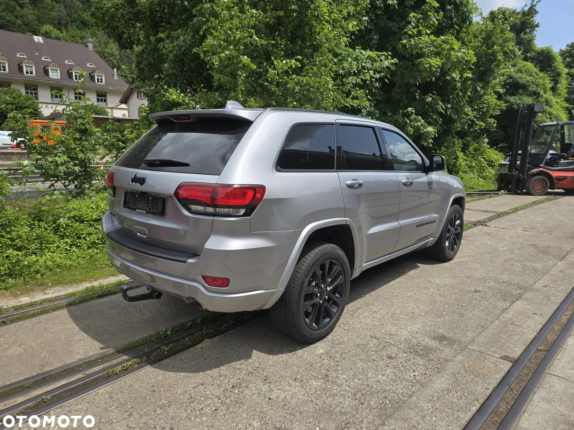 Jeep Grand Cherokee - 2