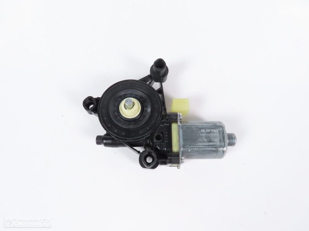 Motor elevador Direito/Frente Usado / Original SEAT ATECA (KH7 , KHP)/VW GOLF VI... - 2