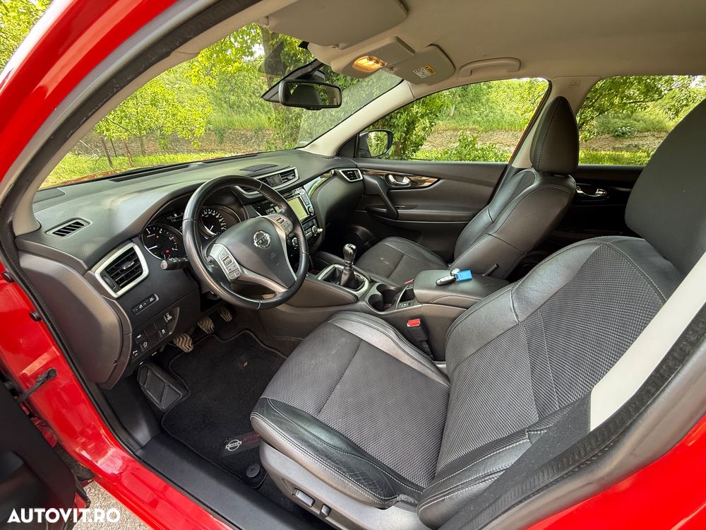 Nissan Qashqai 1.6L dCi Start/Stop 4X4-i Tekna - 24