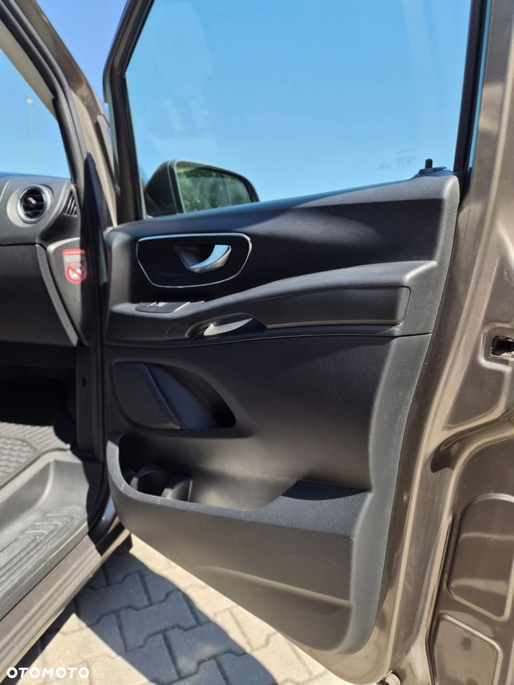 Mercedes-Benz Vito CDI Tourer Pro 447.705 - 22