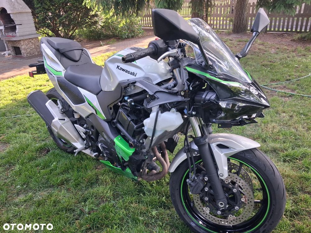 Kawasaki Ninja - 1