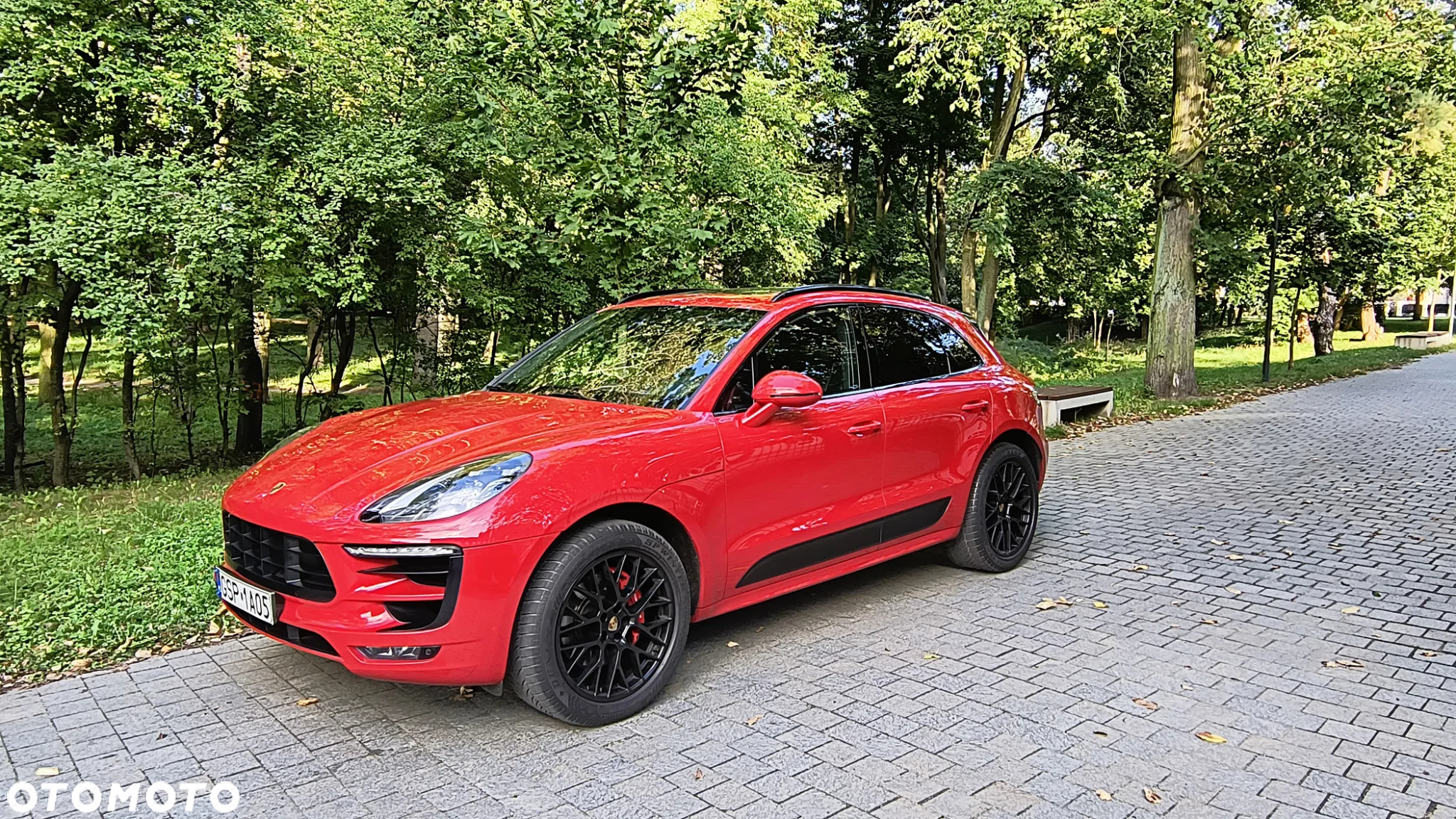 Porsche Macan Turbo - 17