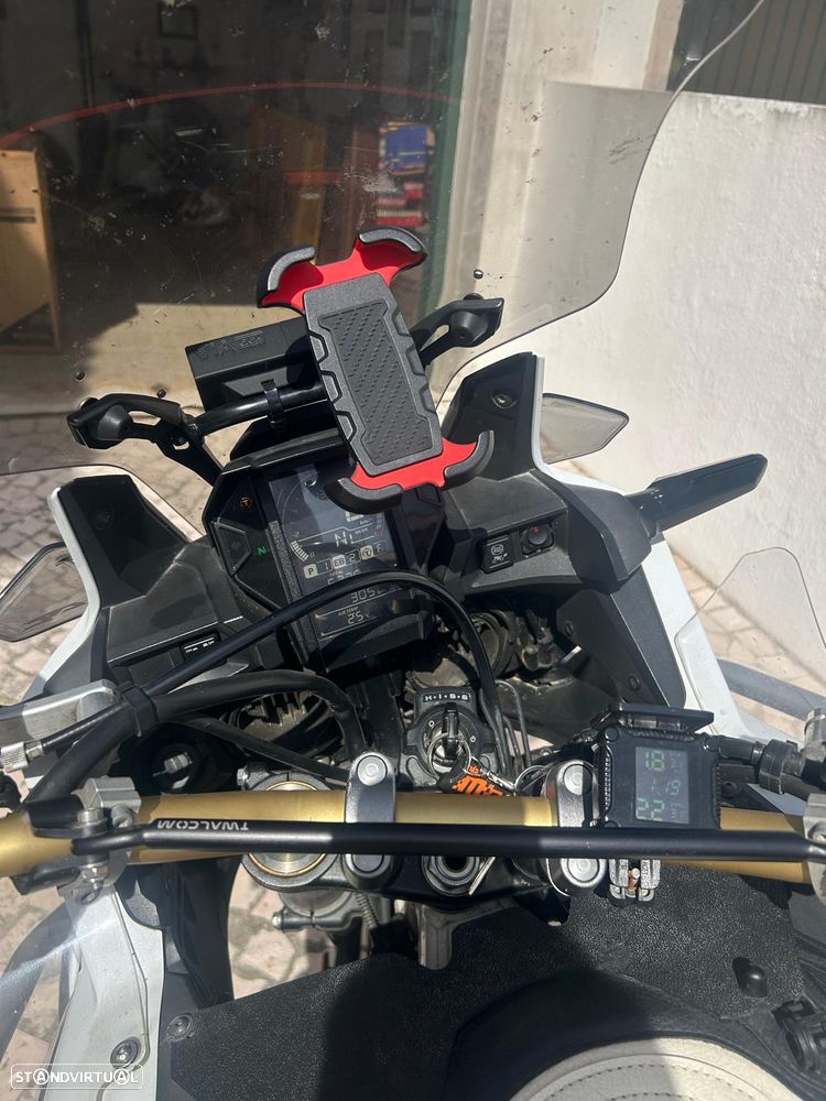 Honda Africa Twin Adventure Sports - 12