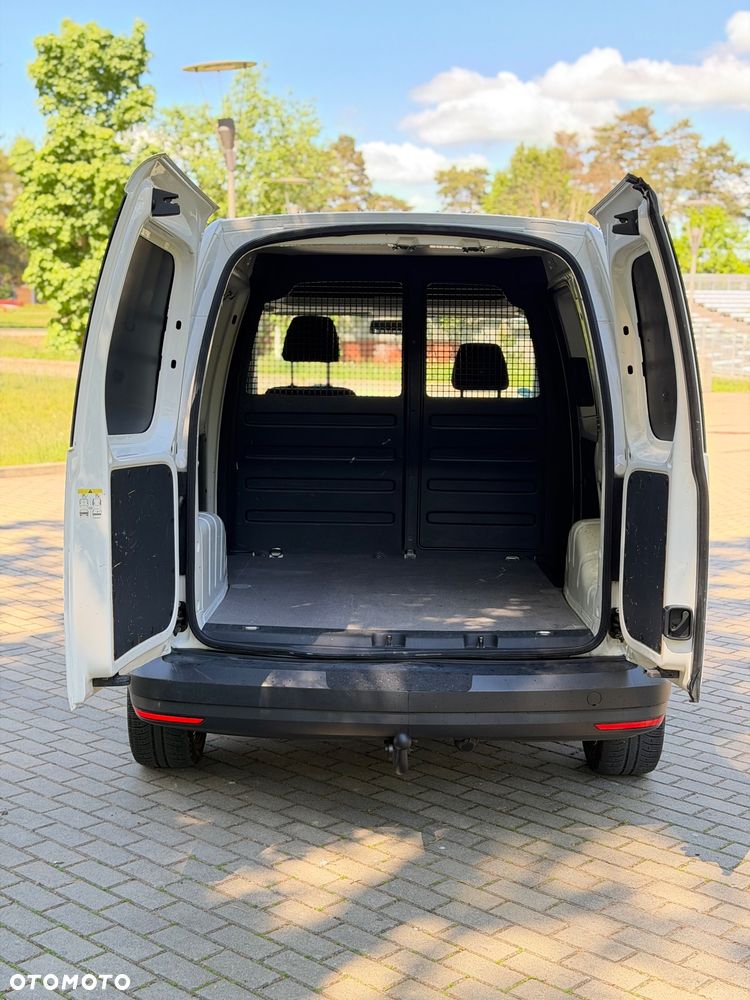 Volkswagen Caddy - 10