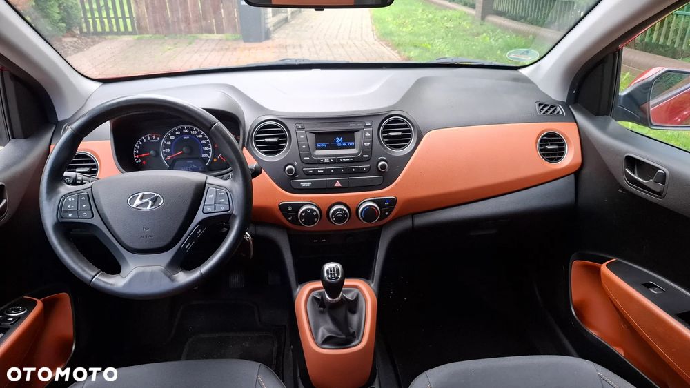 Hyundai i10 1.0 BlueDrive Premium - 10