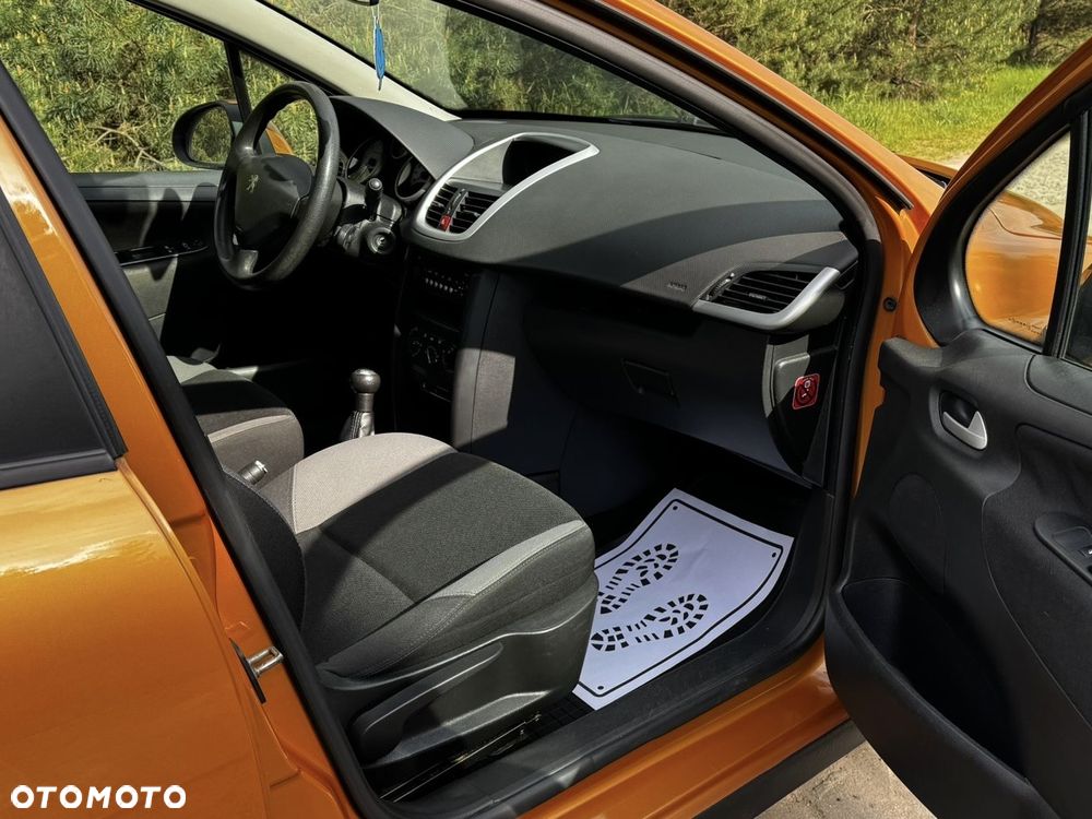 Peugeot 207 1.4 HDi Active - 16