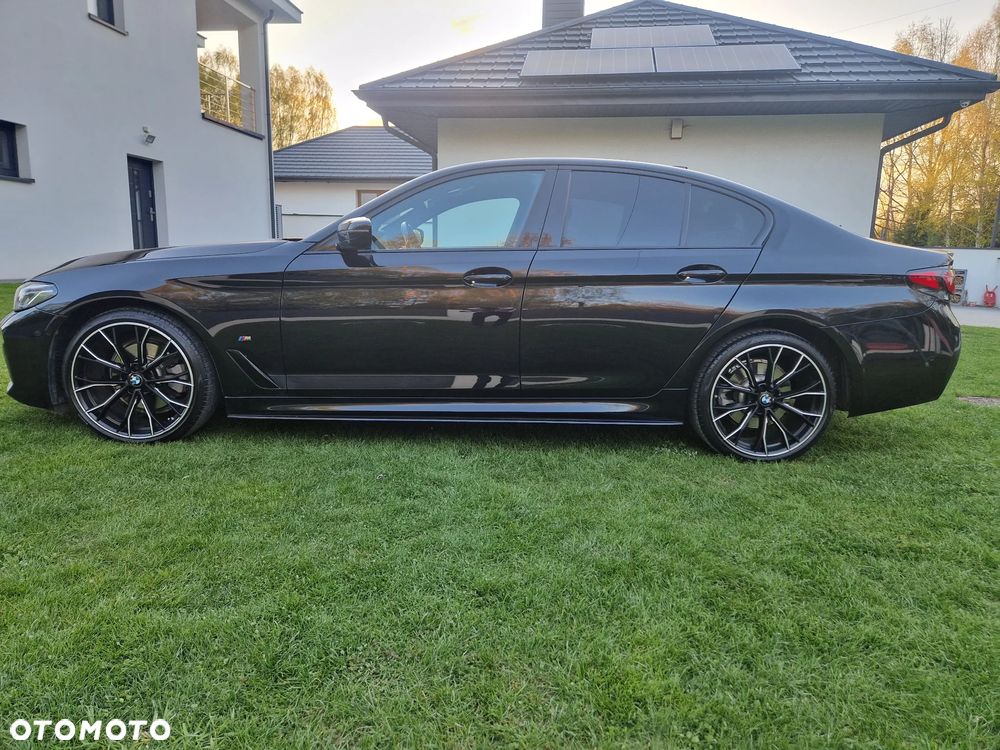 BMW Seria 5 520d xDrive - 7
