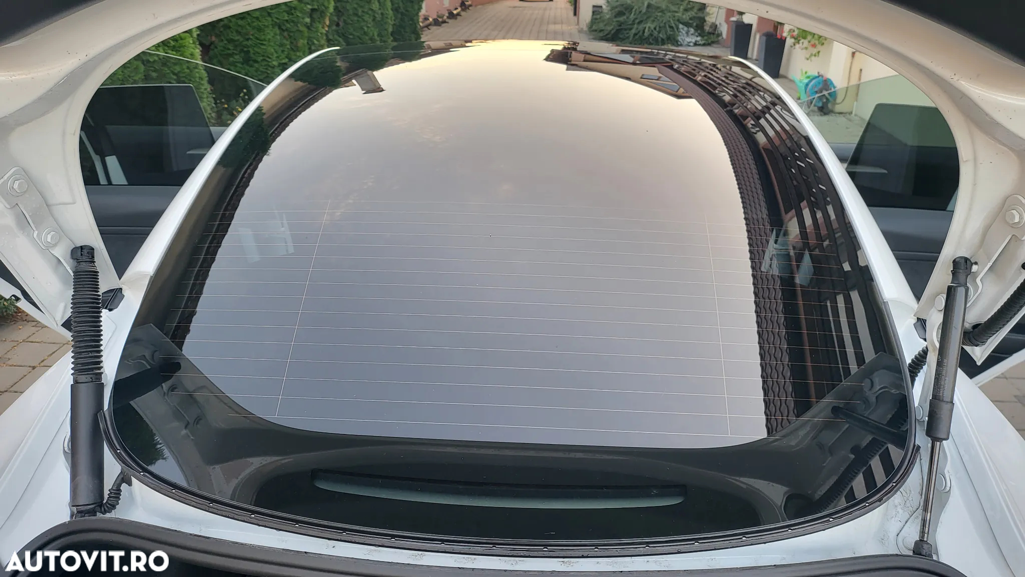 Tesla Model 3 Langstreckenbatterie Allradantrieb Dual Motor Performance - 17