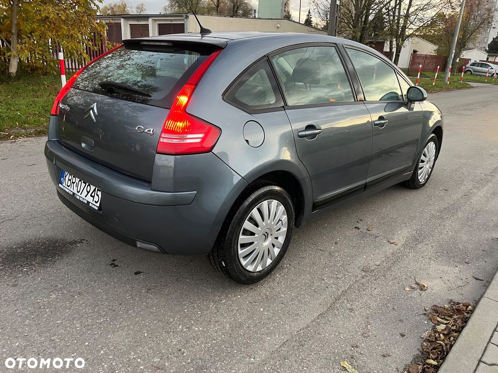 Citroen C4 2007 photo 5