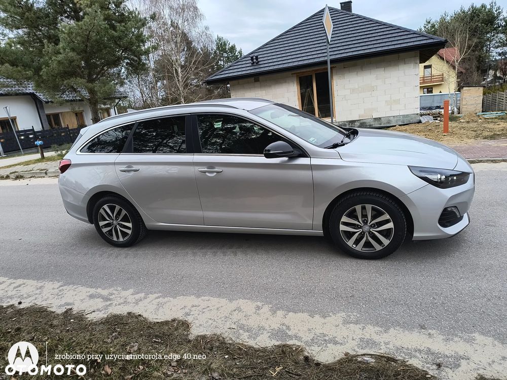 Hyundai i30 1.6 D GO Plus - 16