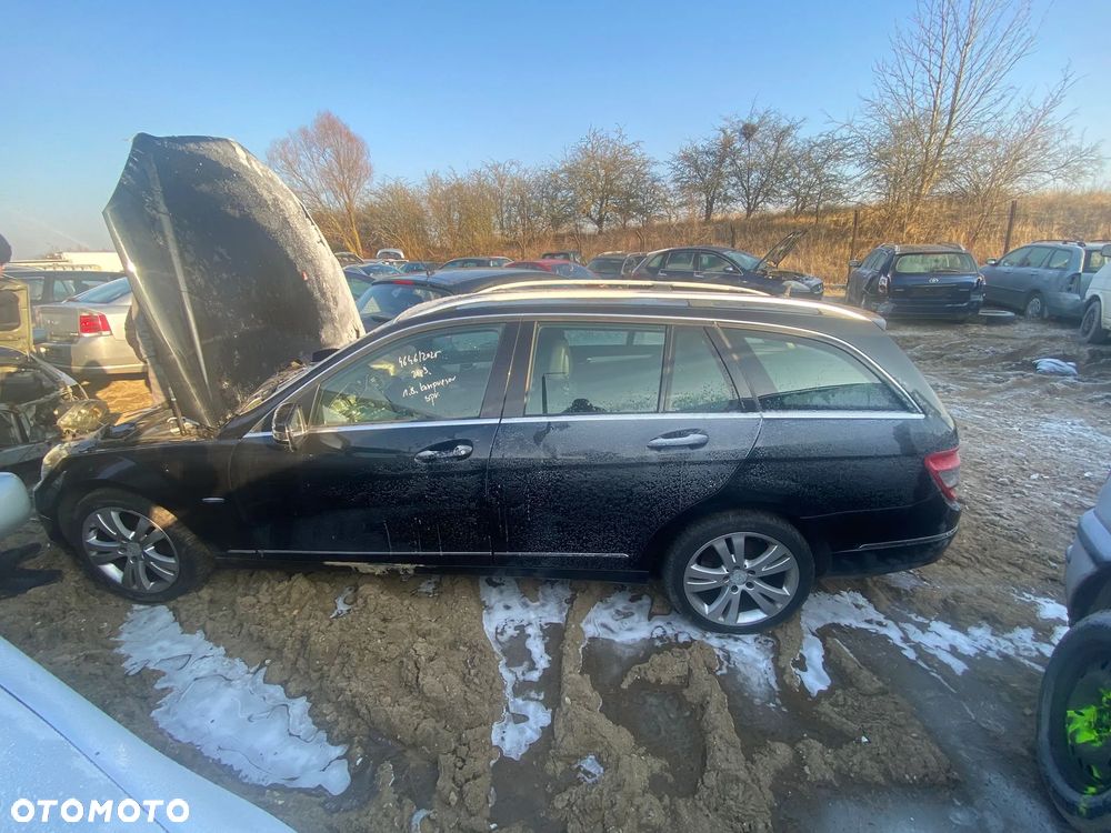 117/Mercedes-Benz c204/245/na części - 1